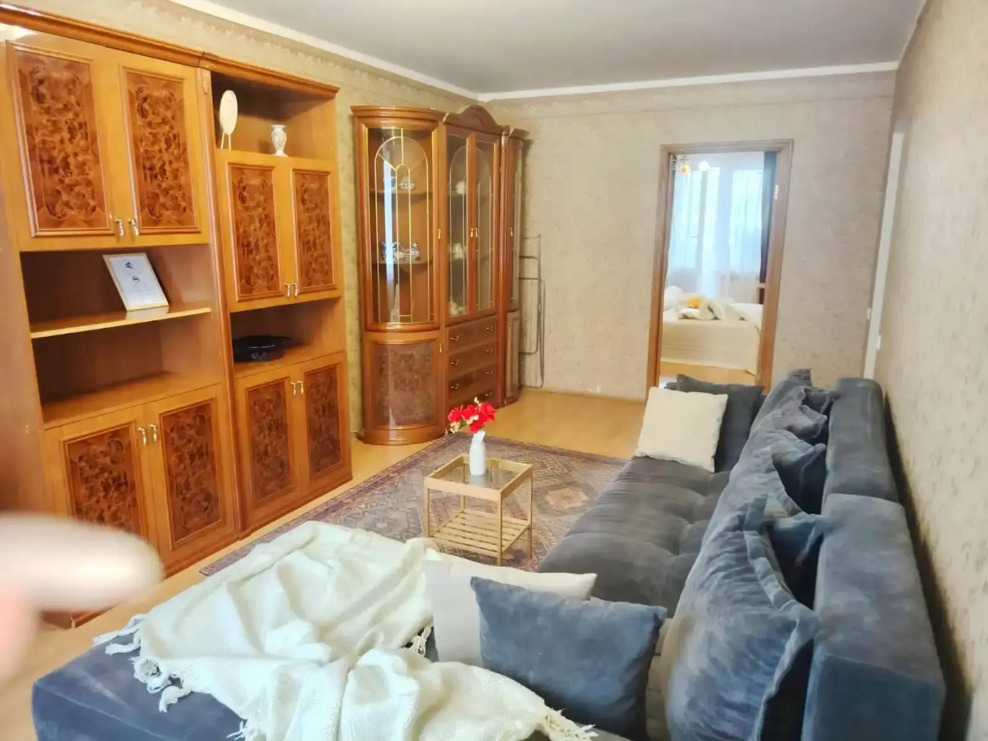 Квартира GoldApart Мантулинская 2