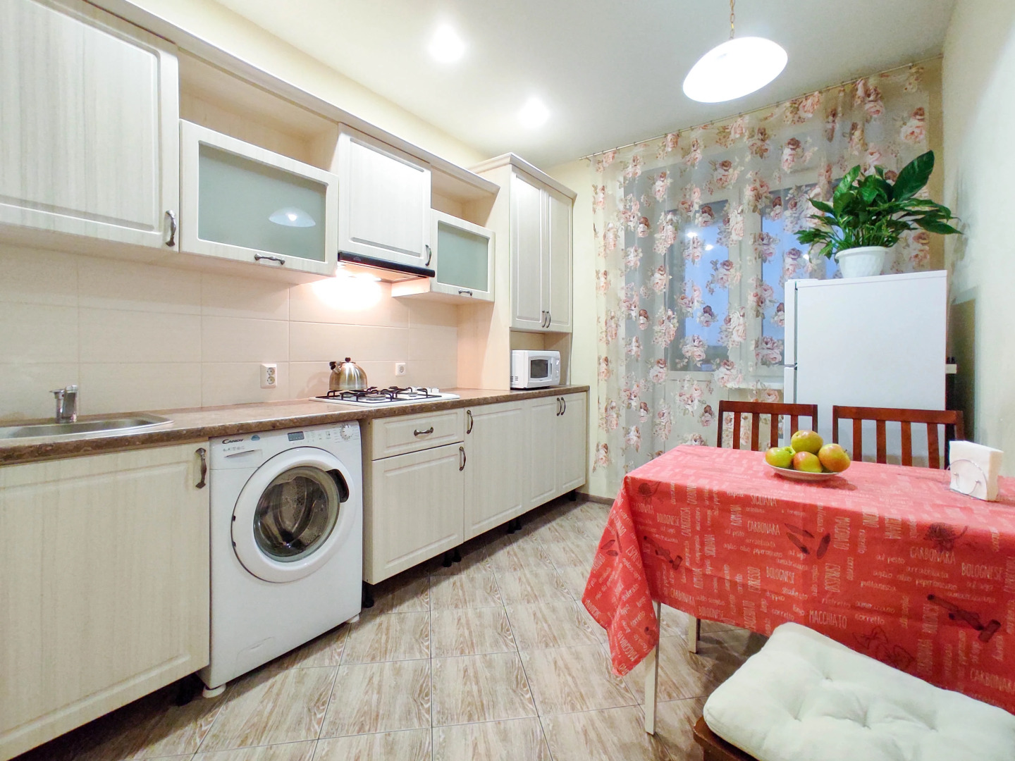 Апартаменты 2 у Патриаршей Сеть ЙоХоум