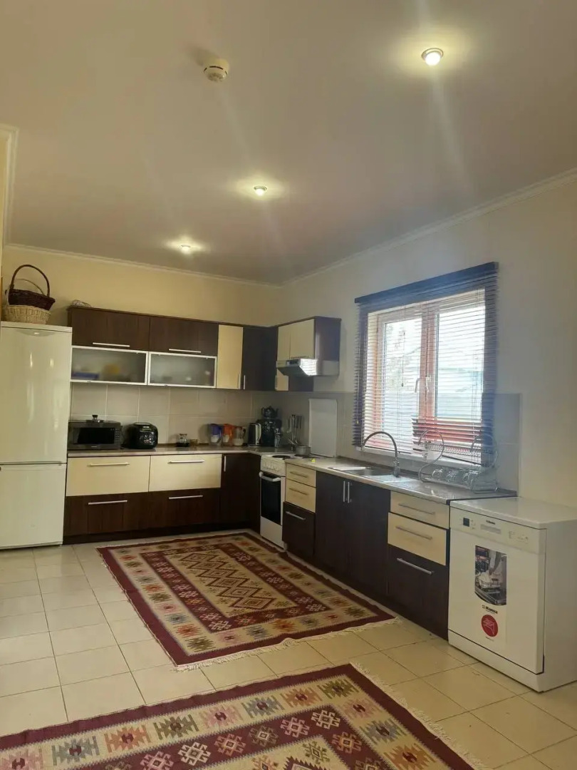 Частный дом Family Cottage