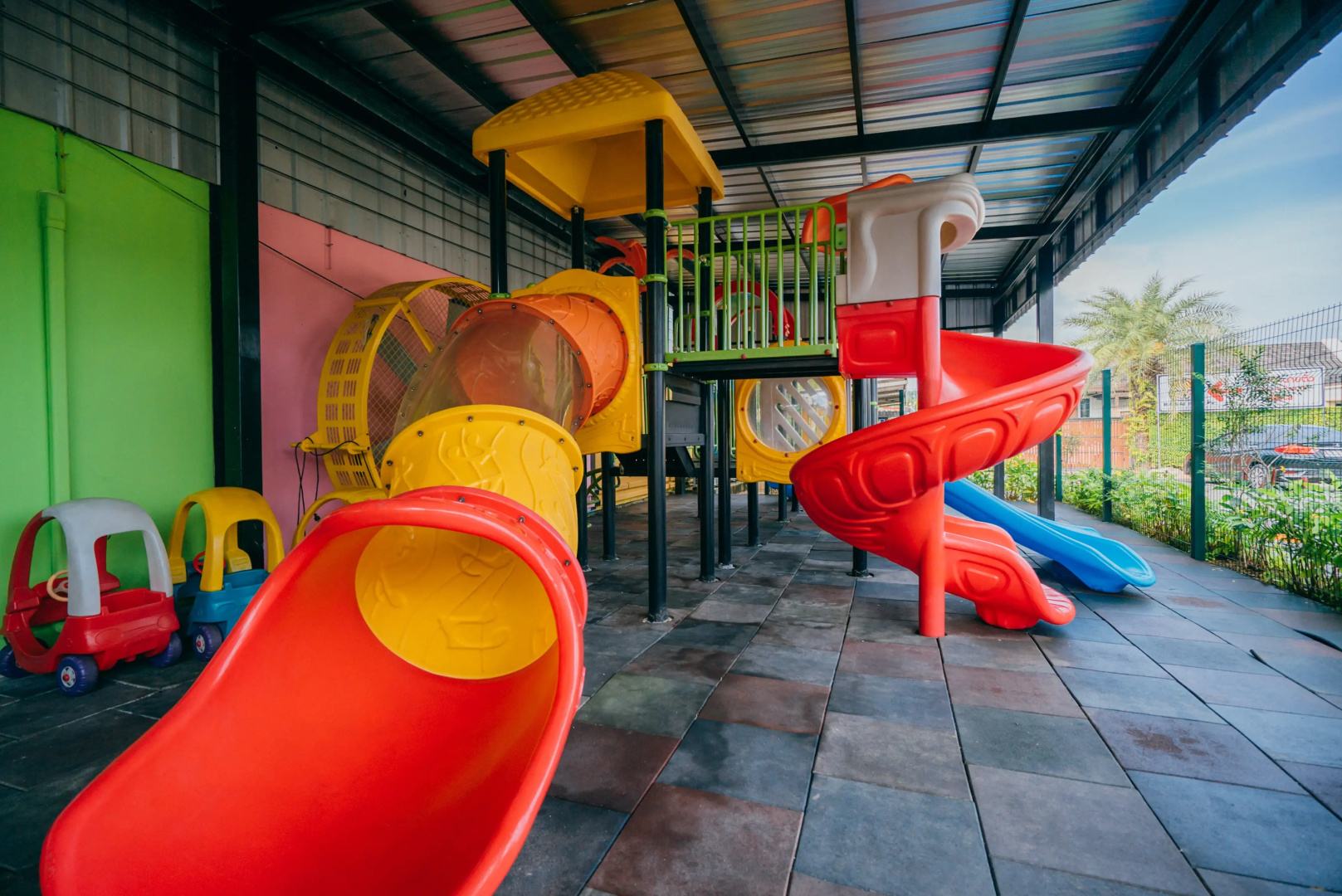 Rawayana West Villas and Kids Park