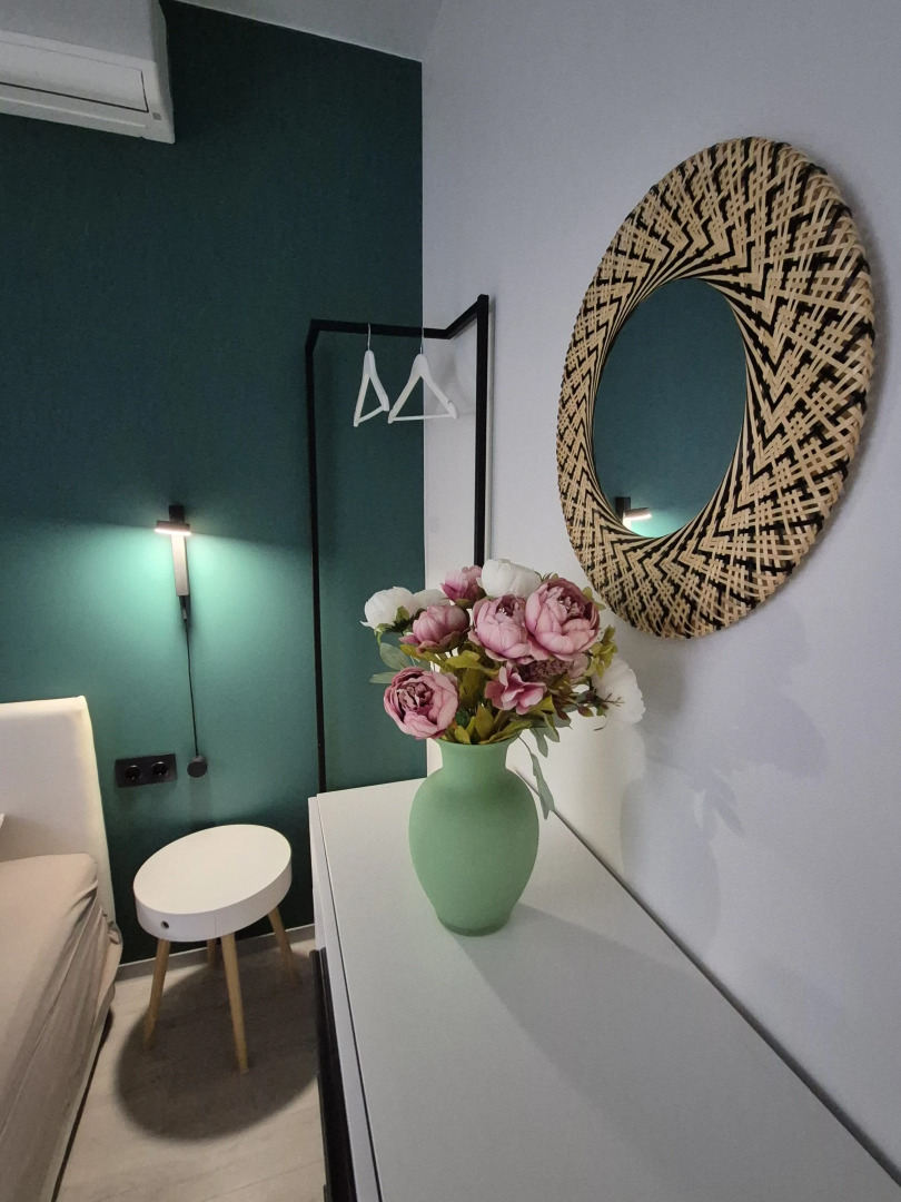 Квартира 2-комнатная уютная в центре в дизайнерском исполнении