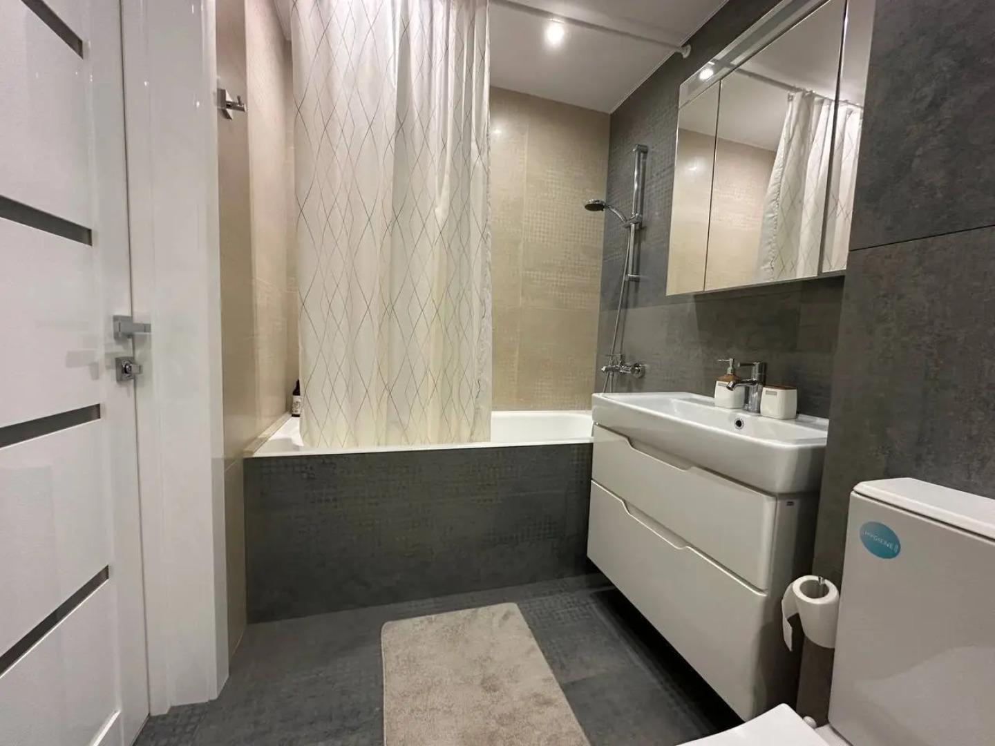 Квартира Комфортабельная в 7ми мин от метро