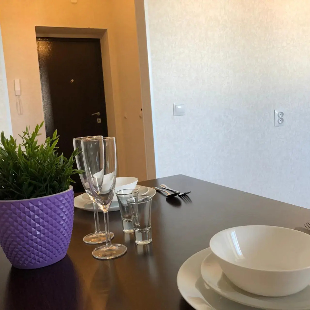 Апартаменты 068_Проспект Октября 93