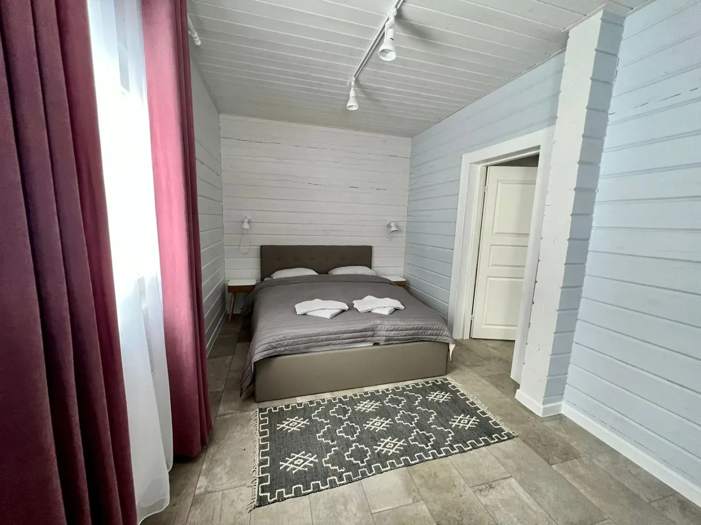 Частный Дом Озеро Лунное 6