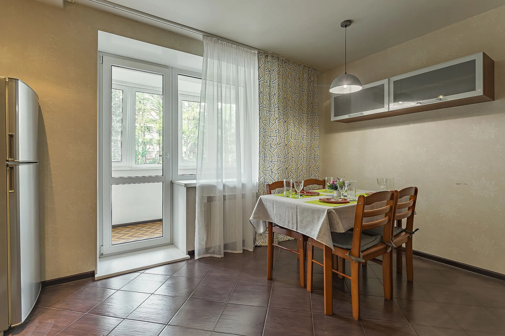 Квартира Просторная с Новым Ремонтом в Центре