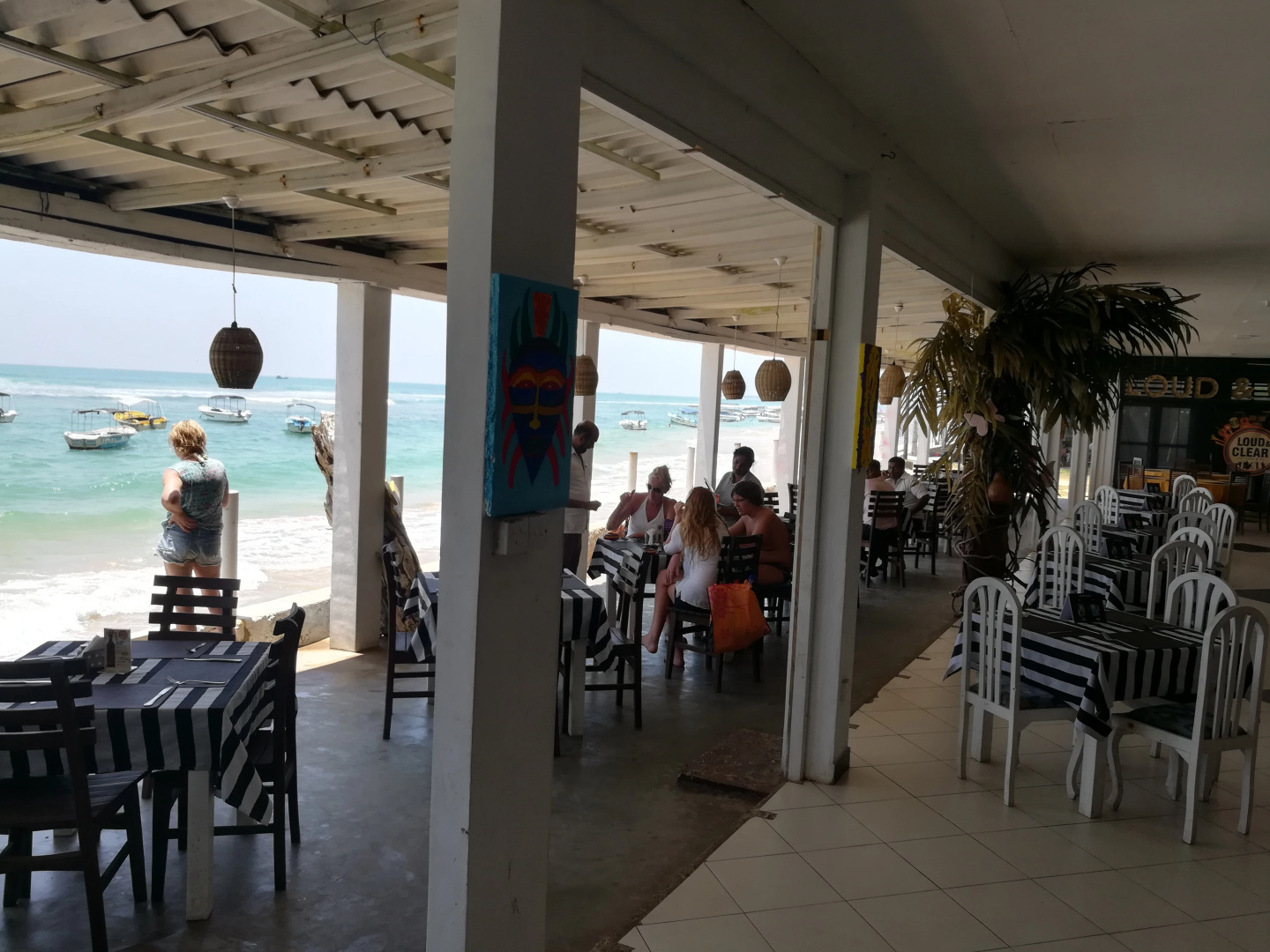 Отель Mamas Coral Beach