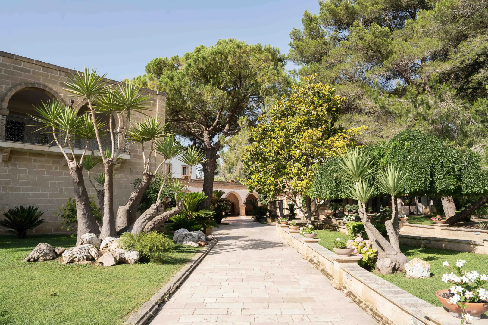 Отель Antica Masseria Martuccio