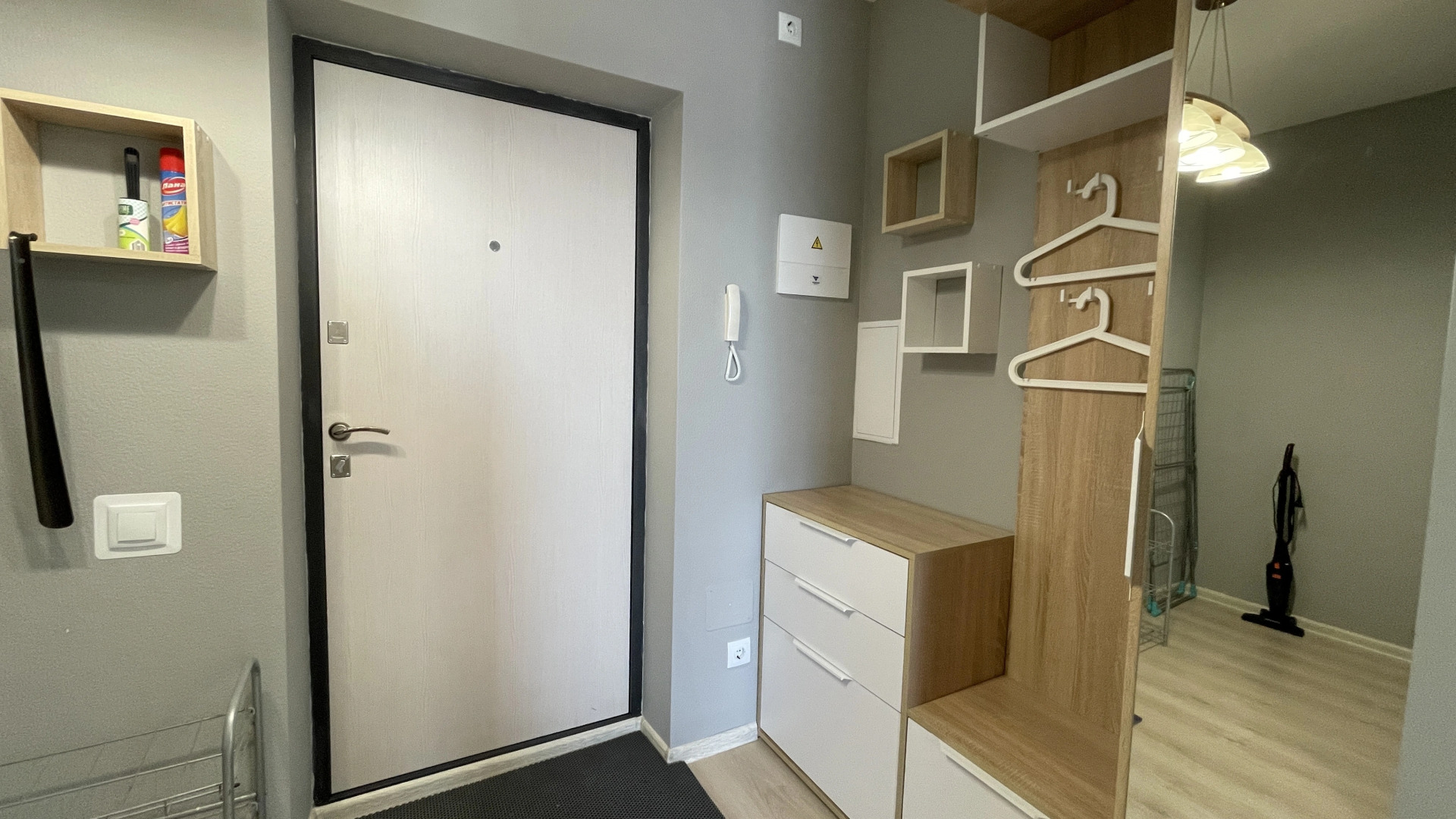 Апартаменты Chicago Aparts на Чемпионов 1 мкр. Солнечный