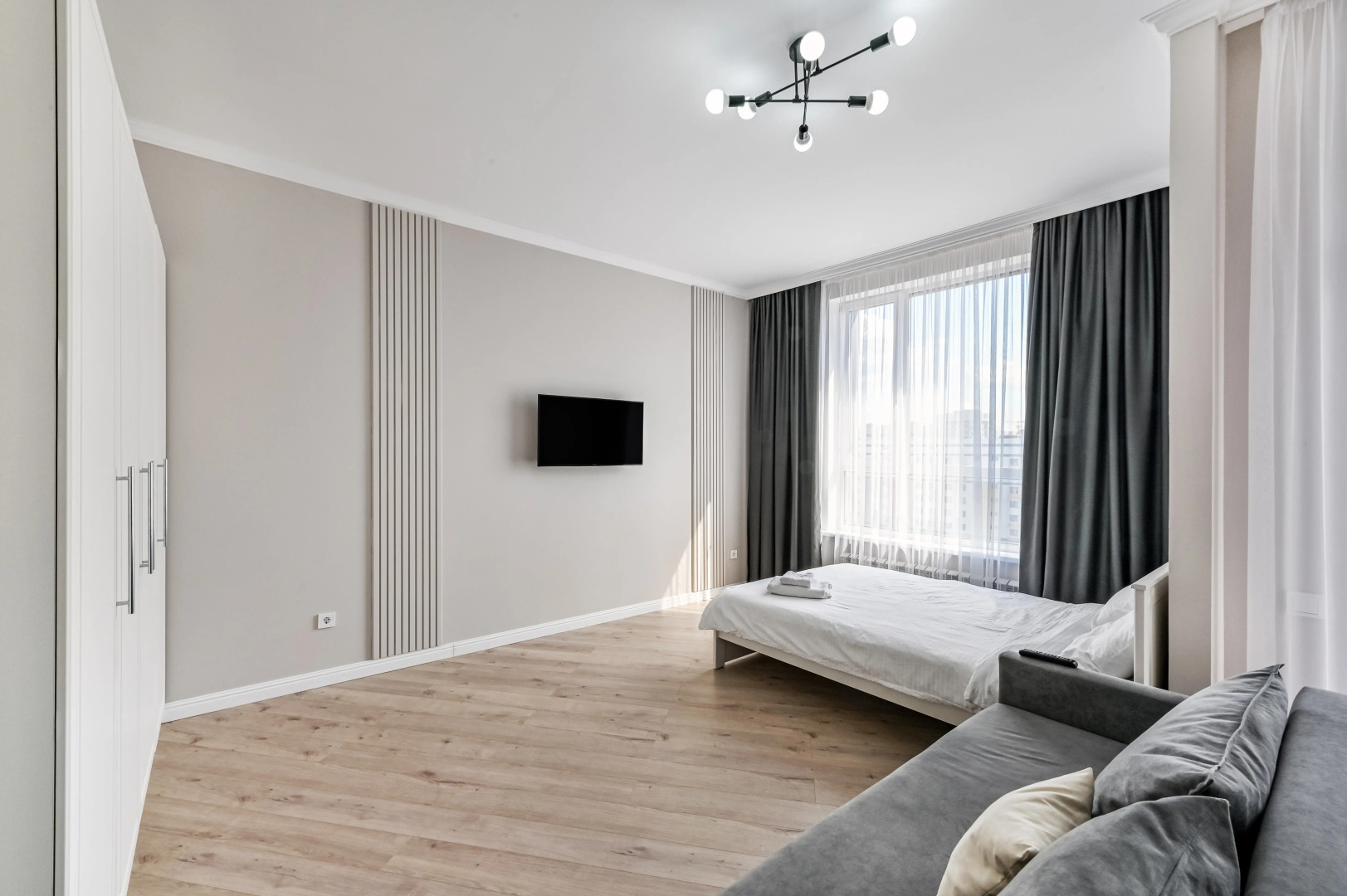 Апартаменты однокомнатные возле Хан-Шатыра