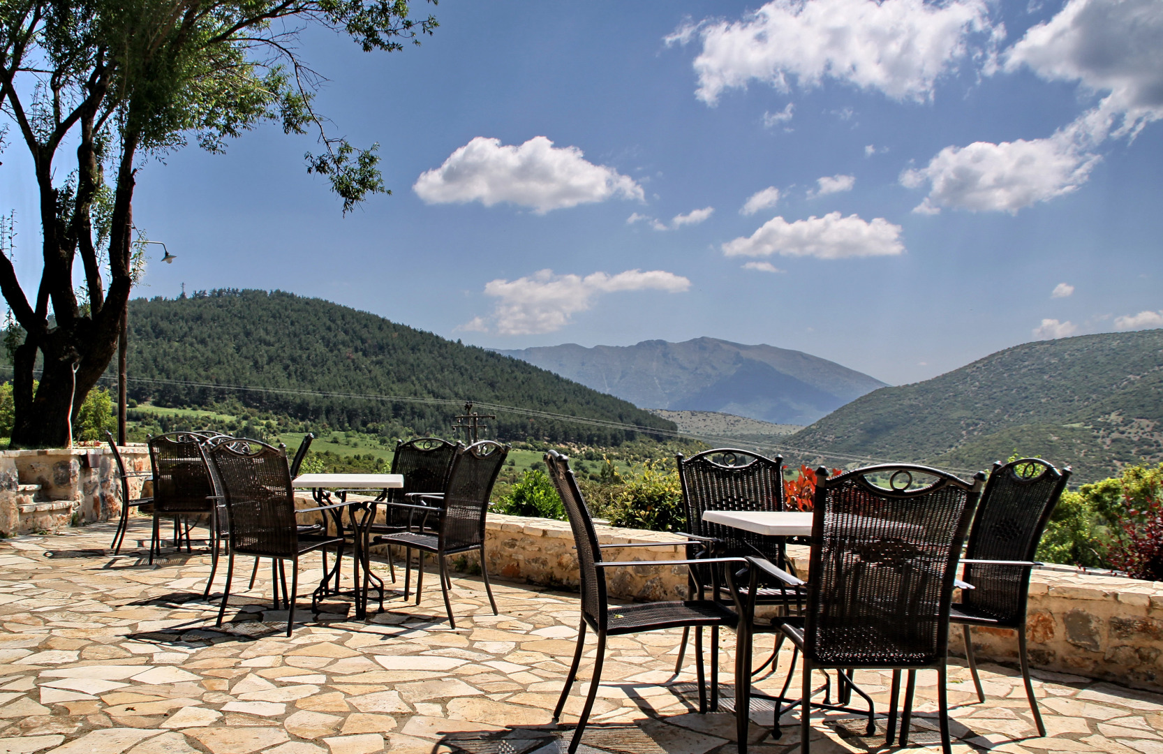 Отель Menalia Villas & Suites