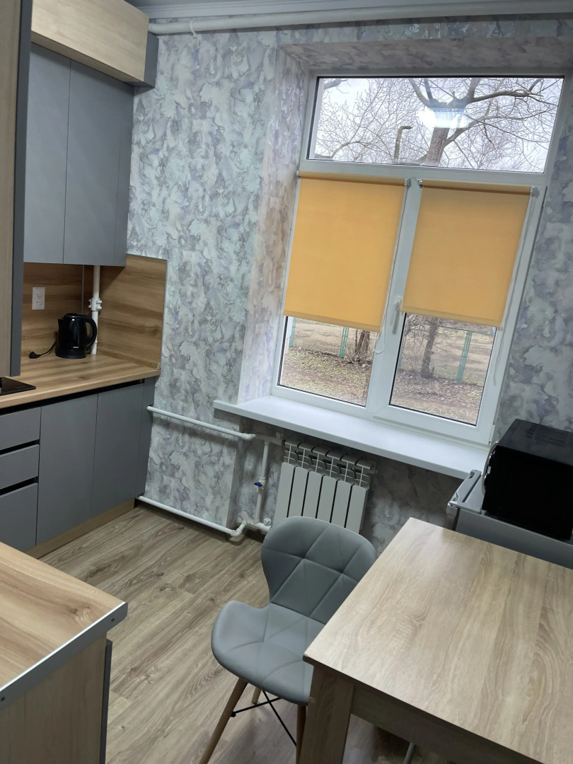 Квартира Двухкомнатная. Ворошилова 8а. 2 этаж