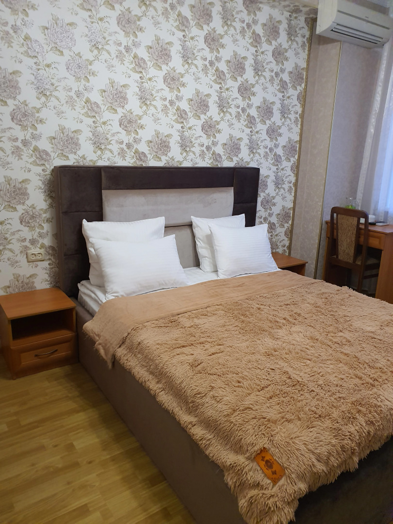 Отель Алая Роза