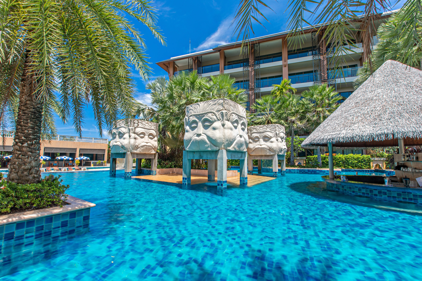 Отель Rawai Palm Beach Resort