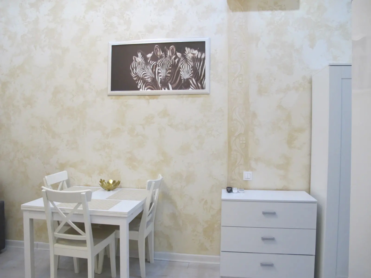 Апартаменты бульвар Надежд 6/2