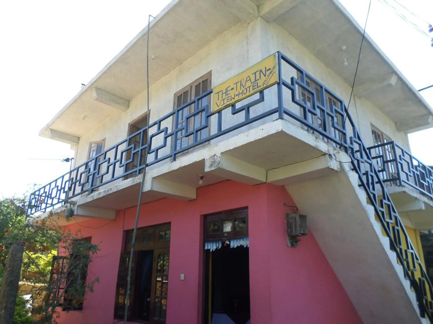 Гостевой Дом Yoho The Train View