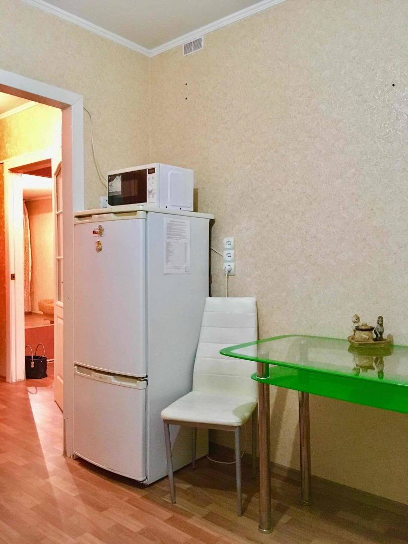 Квартира 1-комнатная рядом с аэропортом и ж/д вокзалом