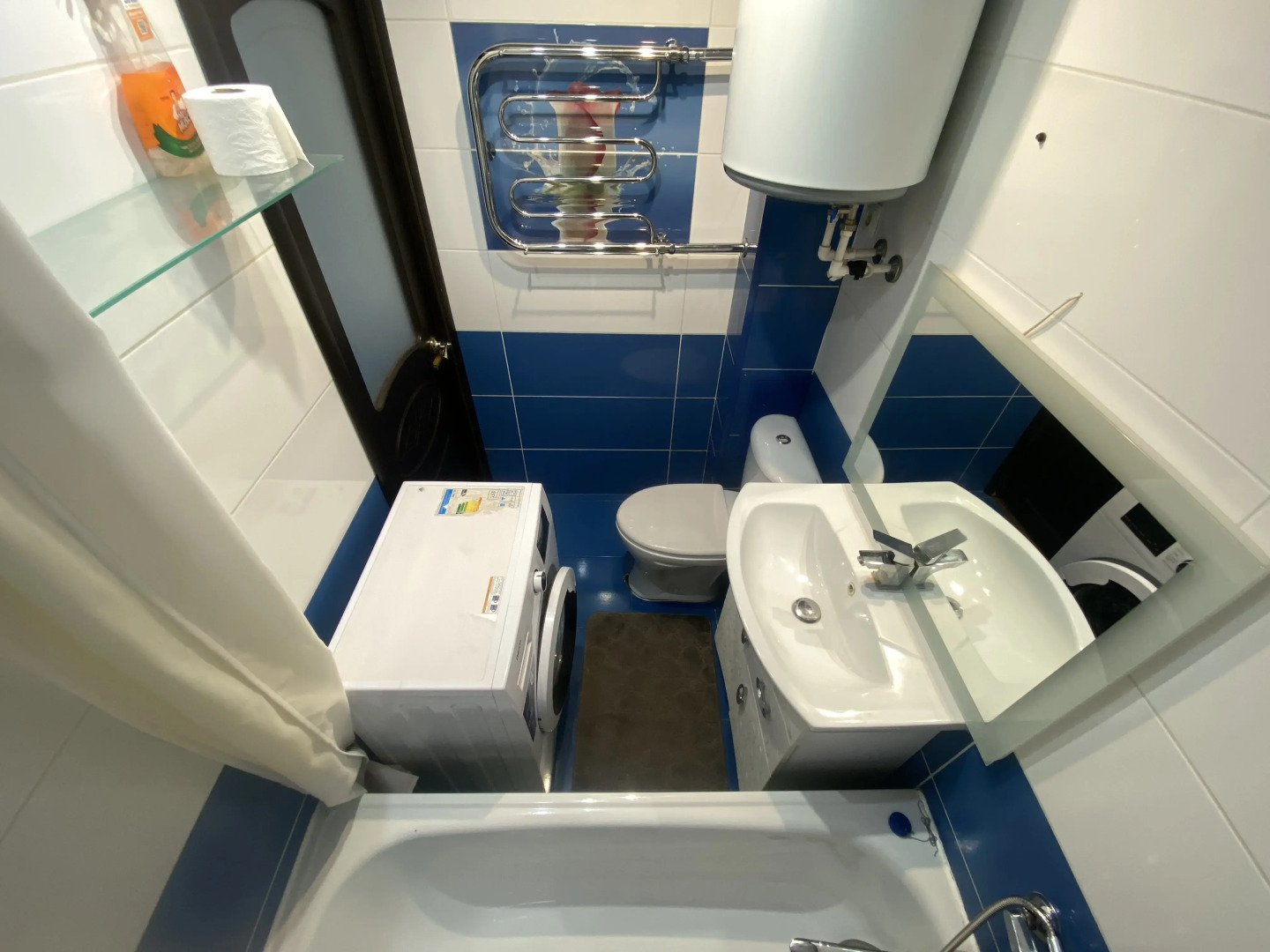 Квартира Двухкомнатные апартаменты в центре