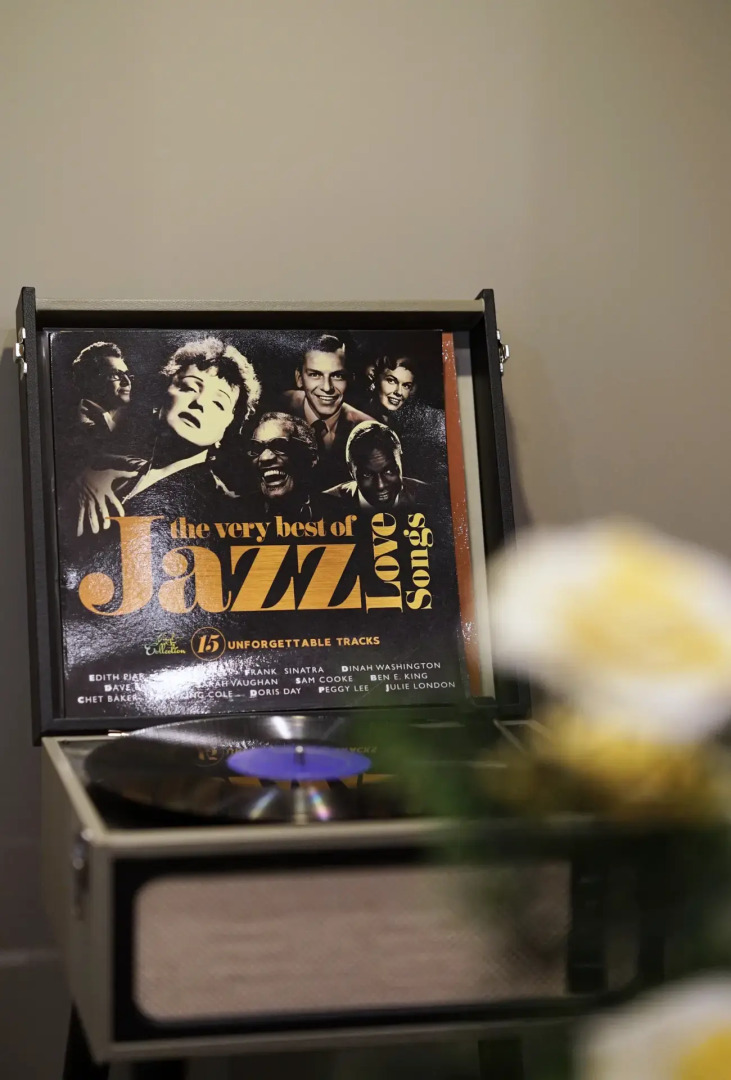 Отель Homey Airport