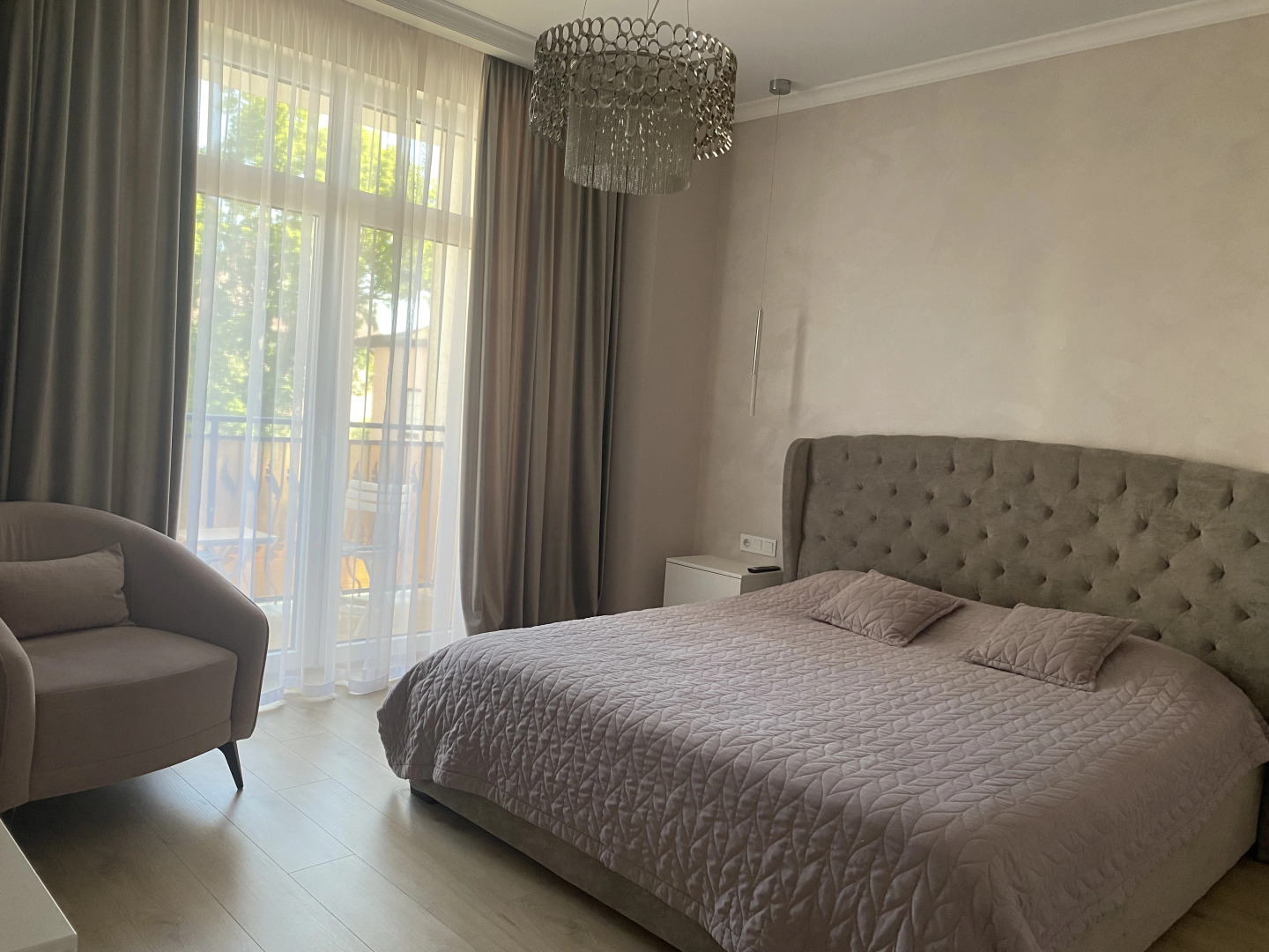 Апартаменты на Ватутина 22