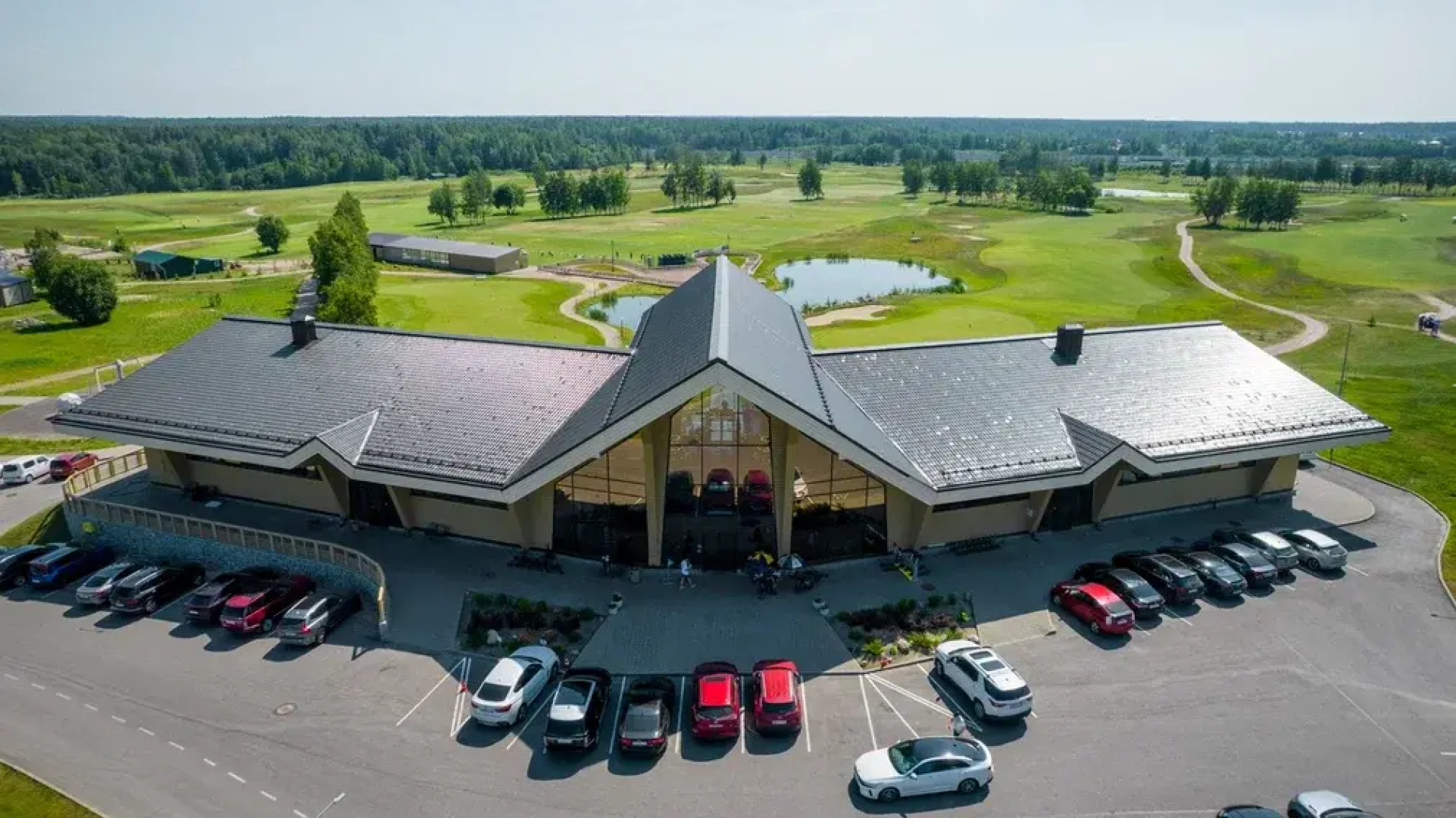 Отель Strawberry Fields Golf Resort