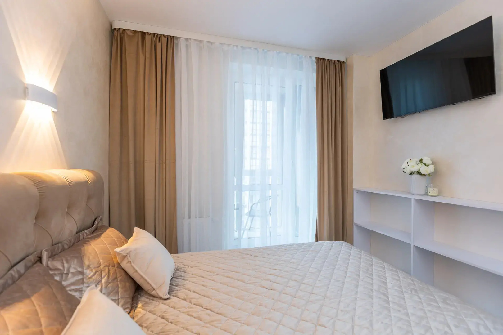 Апартаменты Grey House Минск Мир