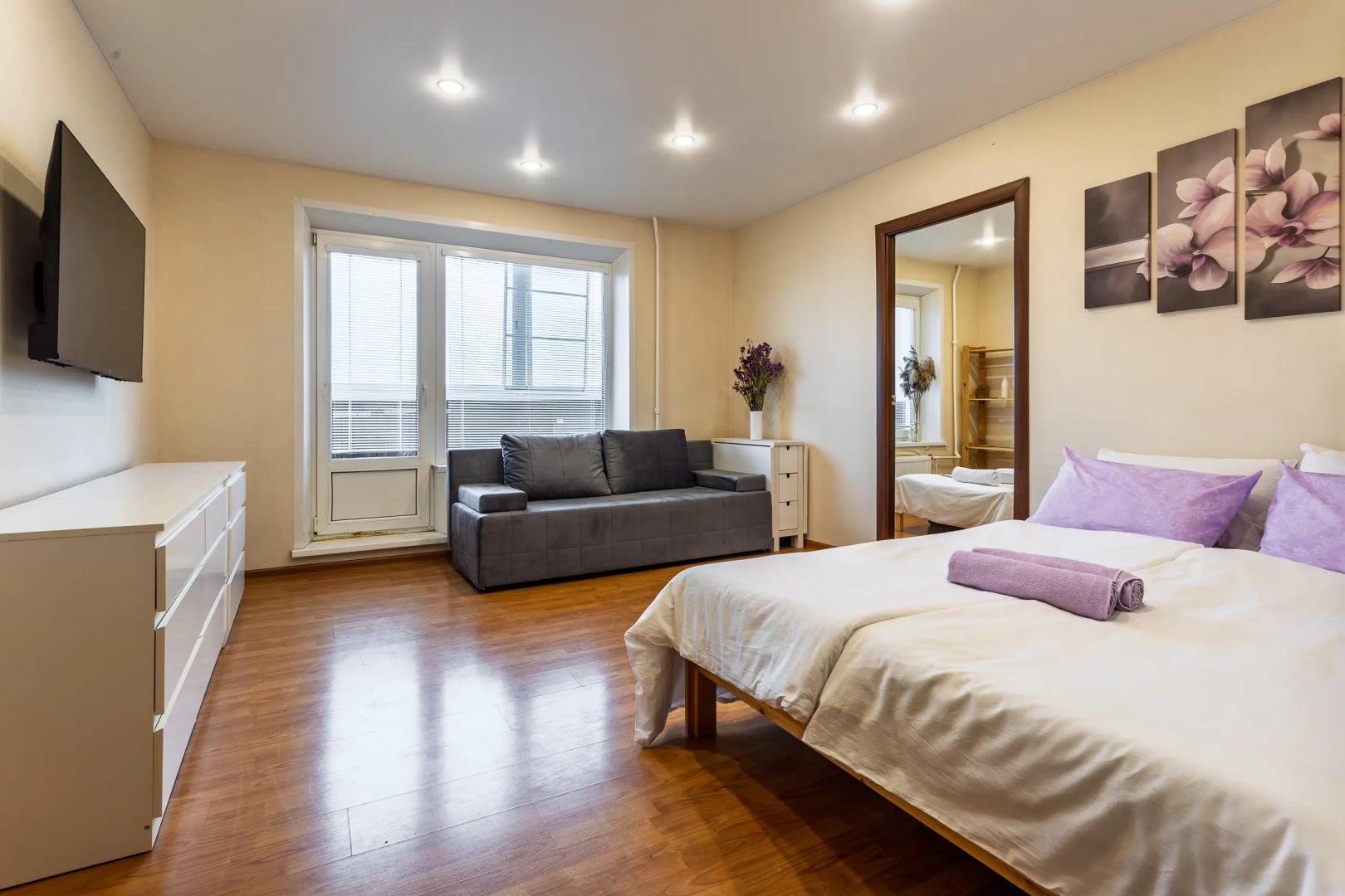 Апартаменты Четырехкомнатные в центре города