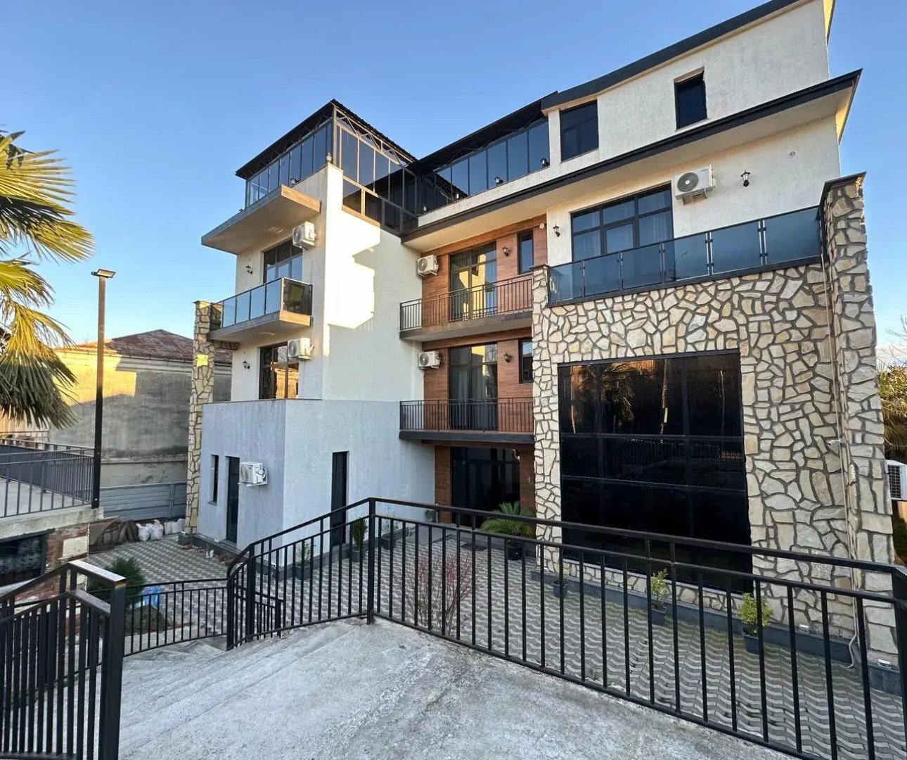 Отель Hill Hotel Kutaisi