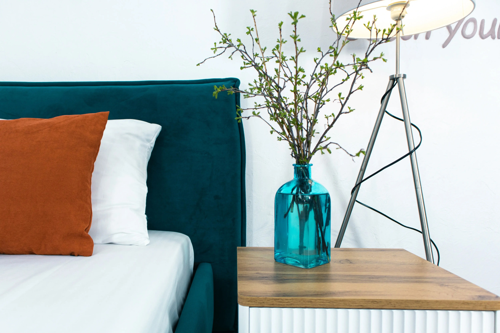 Апартаменты Атмосферные на набережной в доме с колоннами Ловец Снов 1