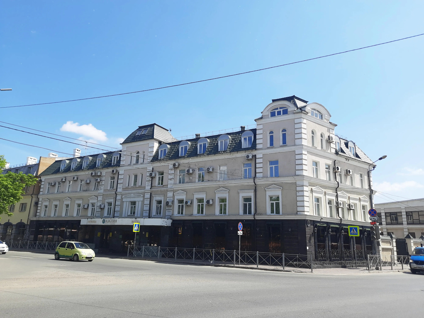 Отель Азалия на Нариманова