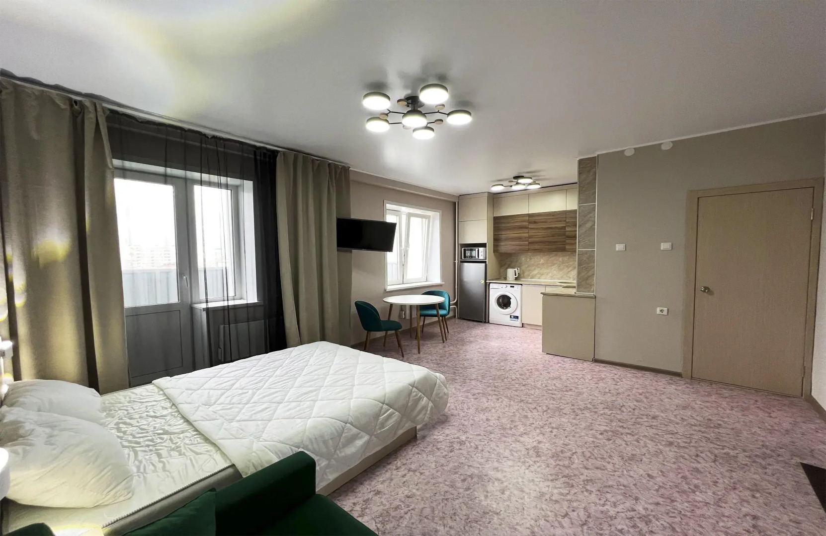 Апартаменты Добрые Сутки на Декабристов 22-153