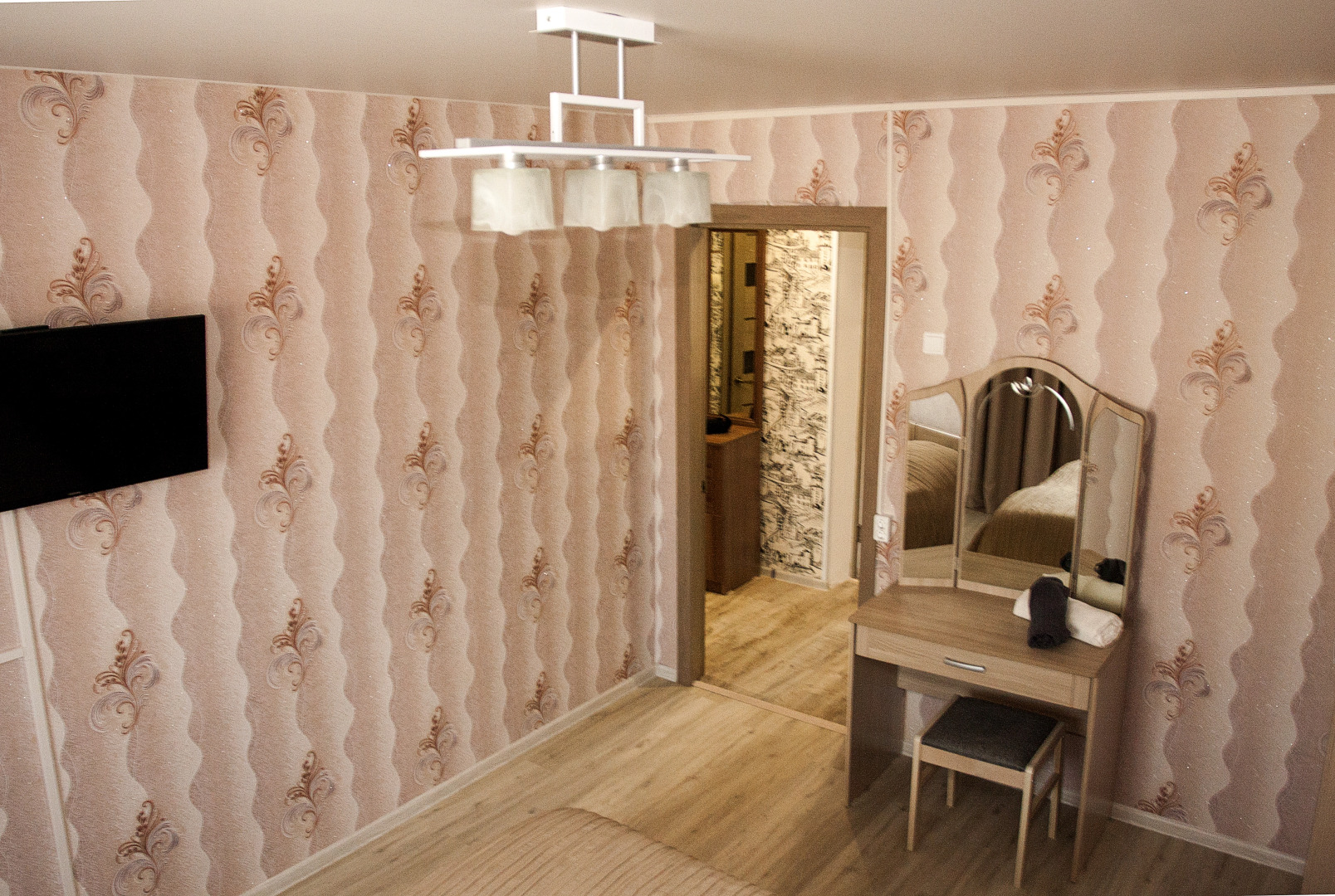 Апартаменты 2-комнатные с 1 спальней №1