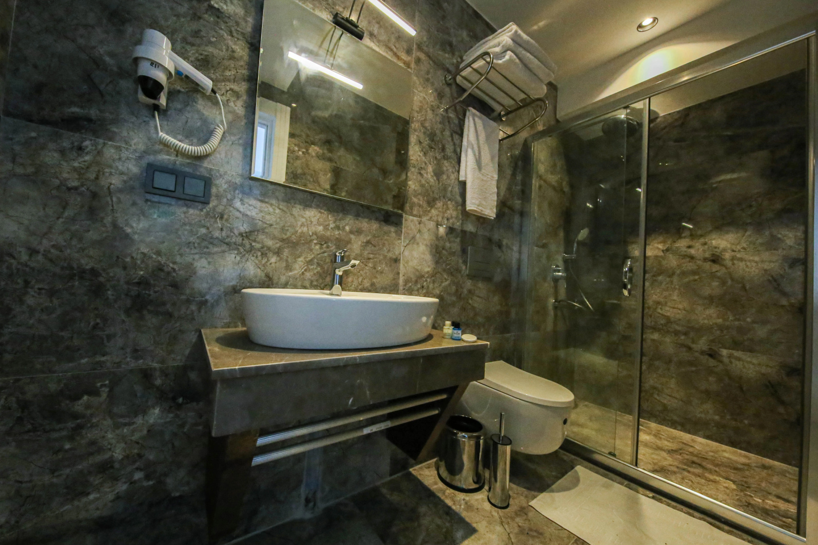 Axu Airport Hotel