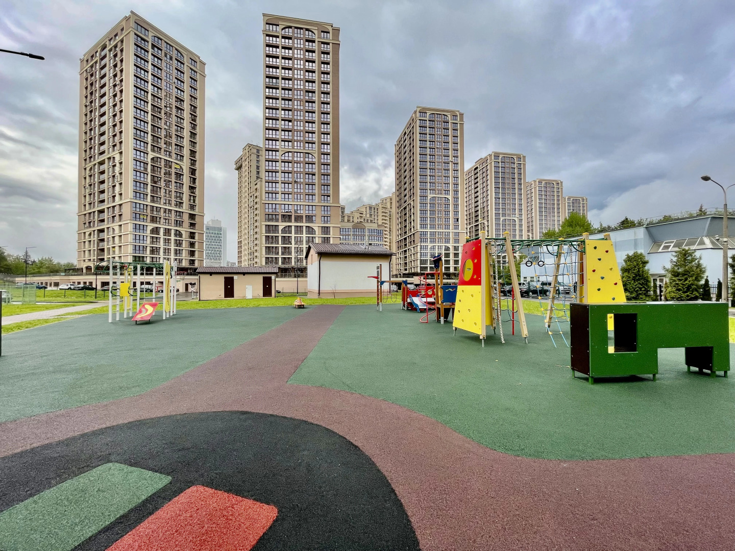 Апартаменты 1-комнатные HomeApart пр-т Независимости, 88