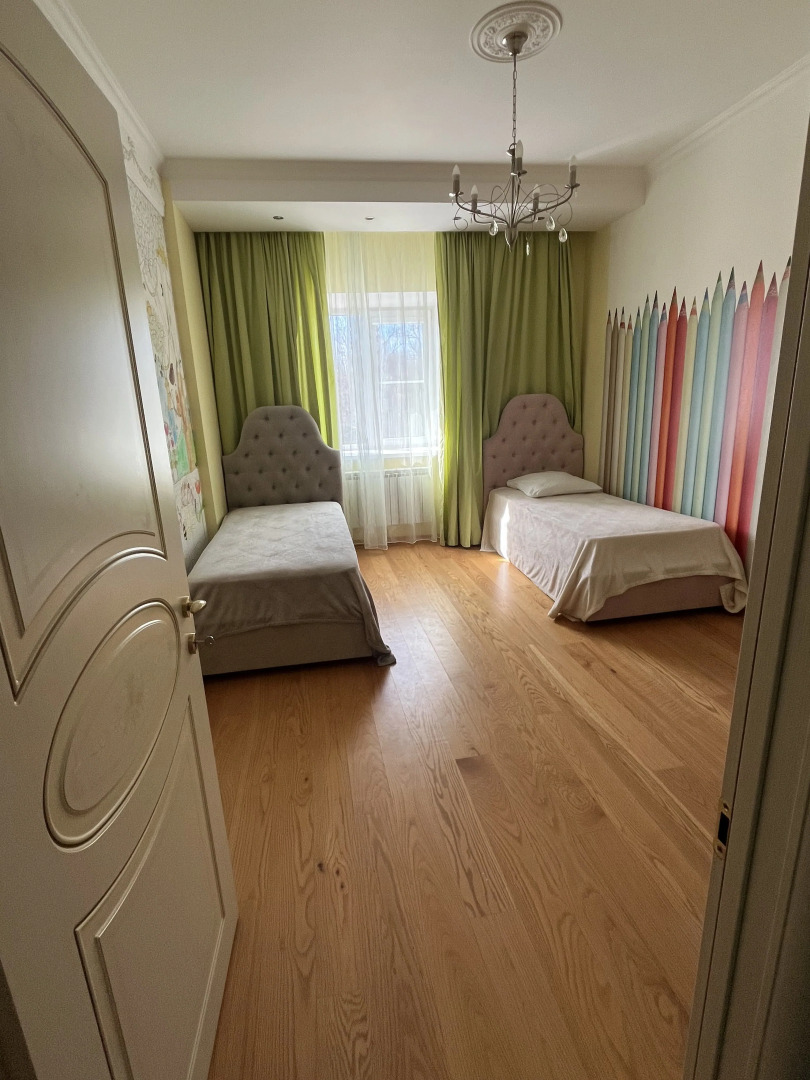 Квартира 3-х комнатная в центре