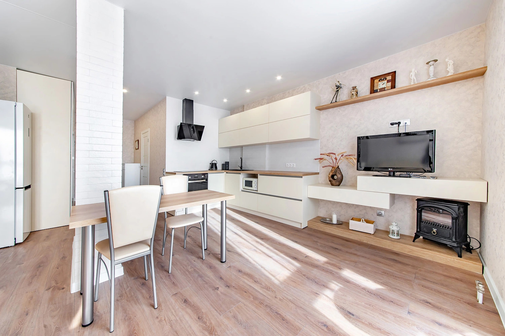 Квартира студия на сутки Минск Маяк Новый дом Быстрое заселение Wi-Fi Отчётные документы