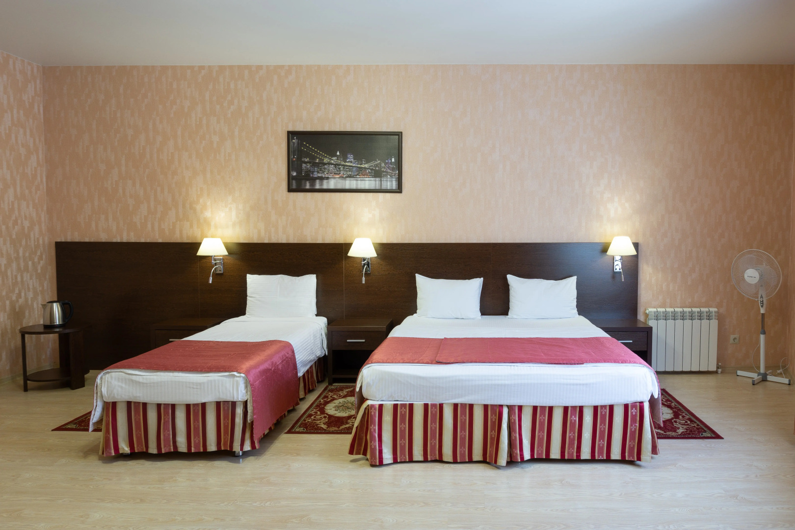 Отель Виктория 3*