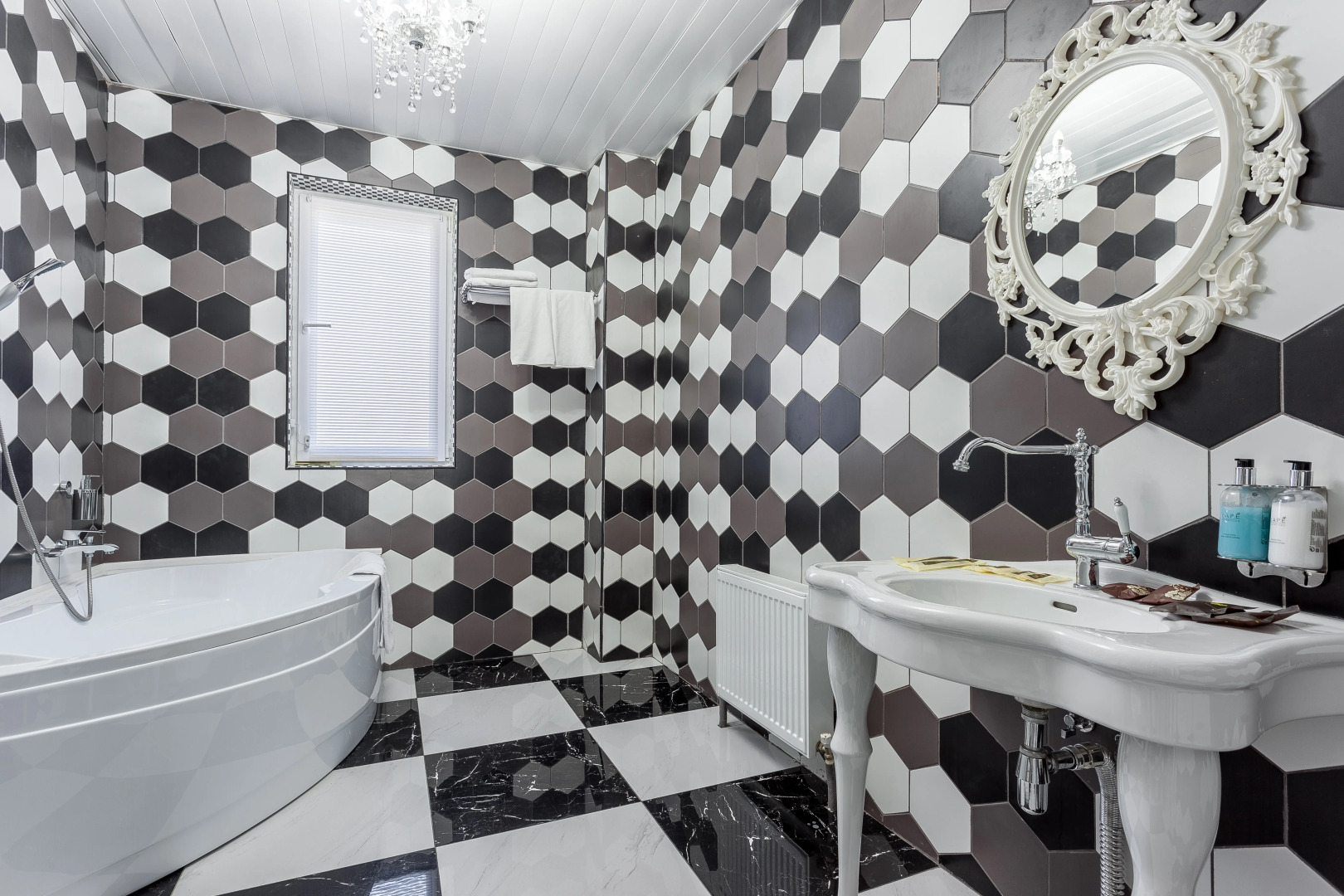 Отель Marton Palace