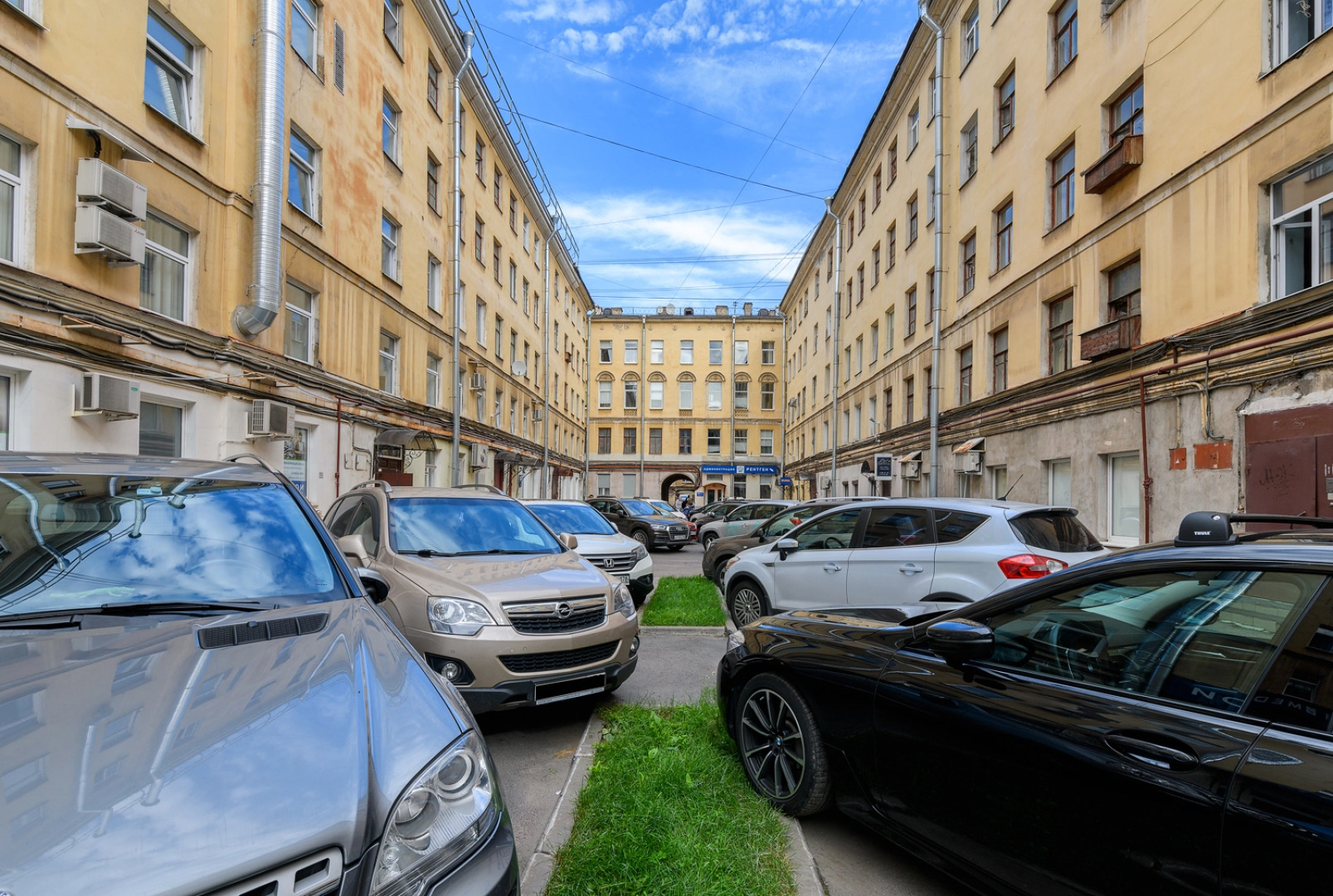 Апартаменты Уют на Невском