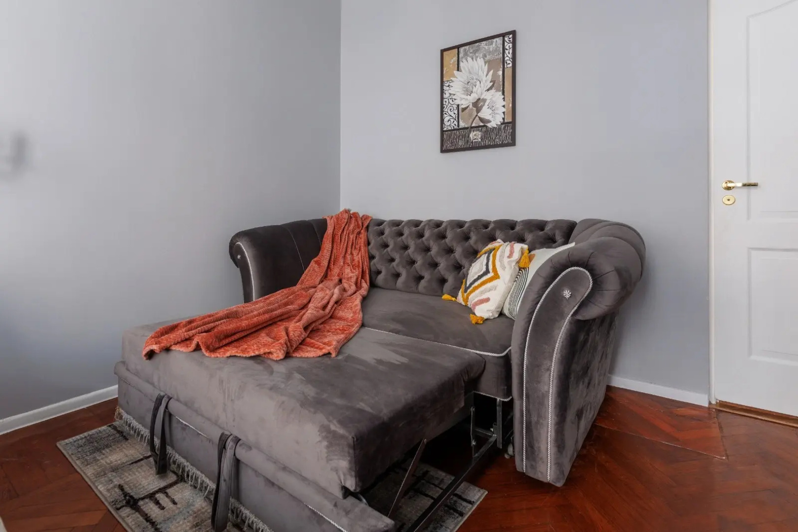 Апартаменты 4-комнатные на Лиговском 44 DereMRents