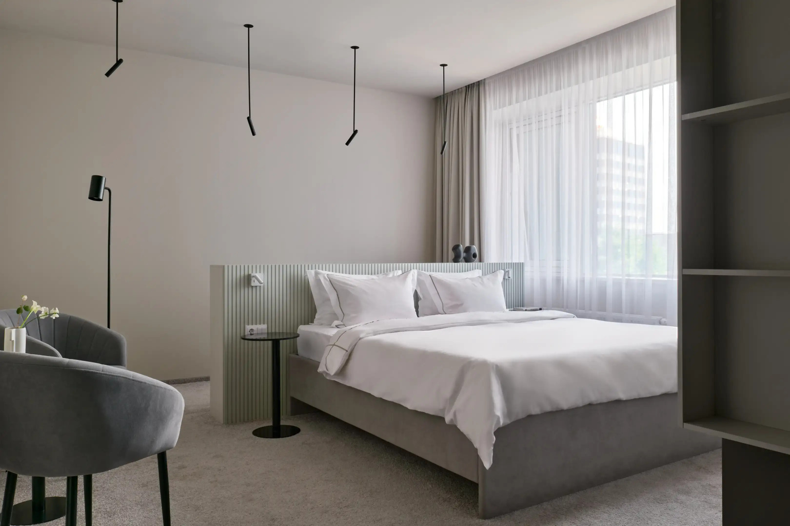 Отель SLIDE Bleisure & MICE