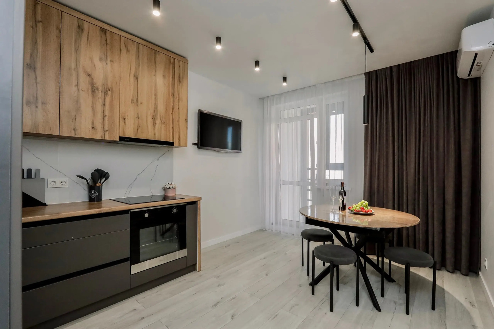 Апартаменты Privi House на Конструктора Калашникова 21