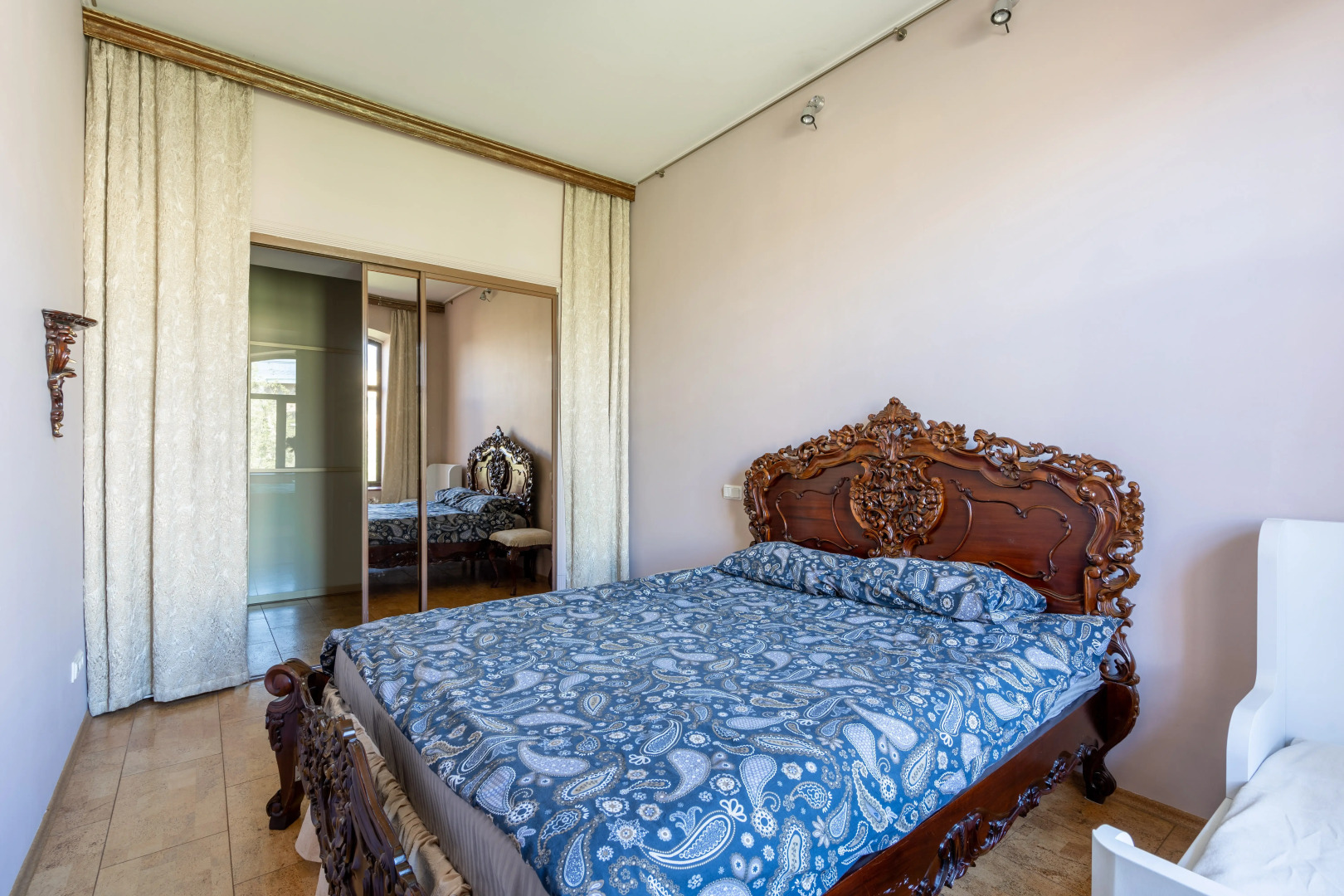 Апартаменты Видовые Семейные недалеко от Ботанического Сада