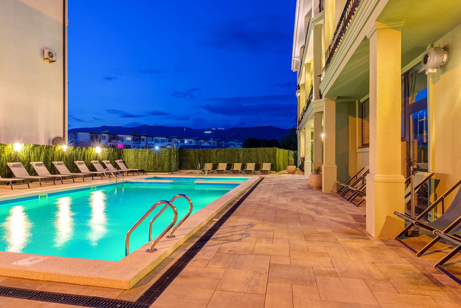 Отель CHATEAULIE