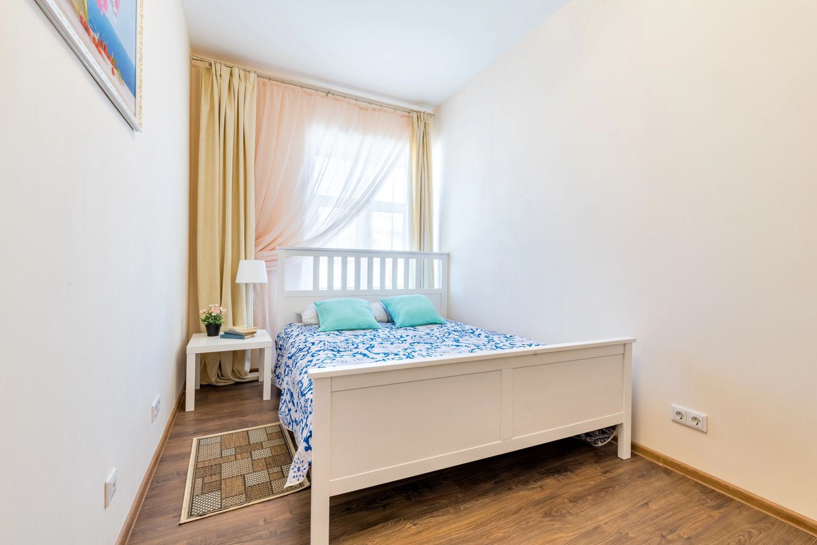 Апартаменты У Храма Спаса на Крови