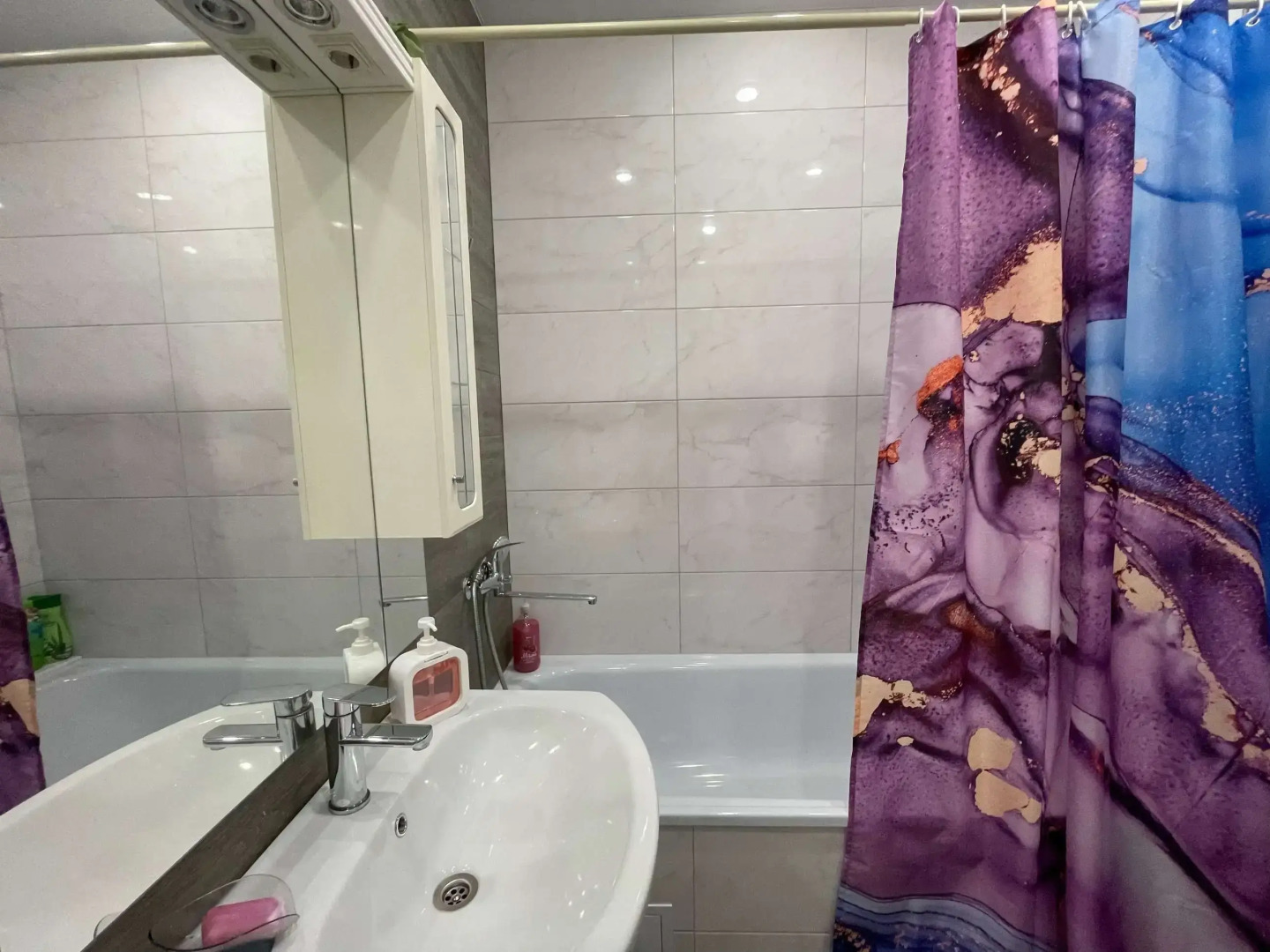 Квартира на Короленко 8/2