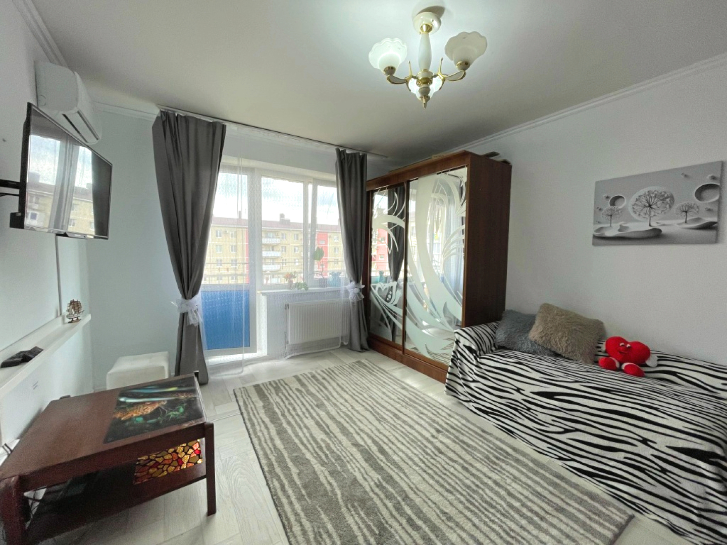 Апартаменты Октябрьская 37Б