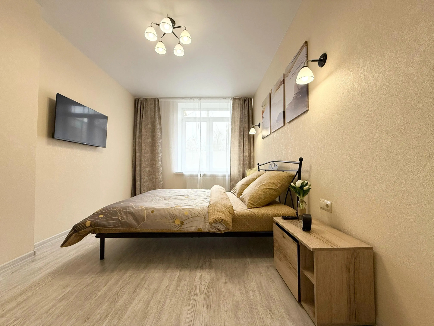 Апартаменты 2-к на Майской