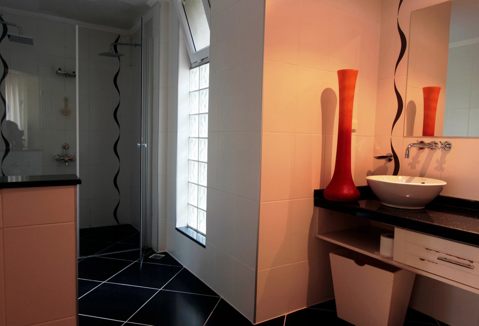 Отель Golden Life Heights Deluxe Suite