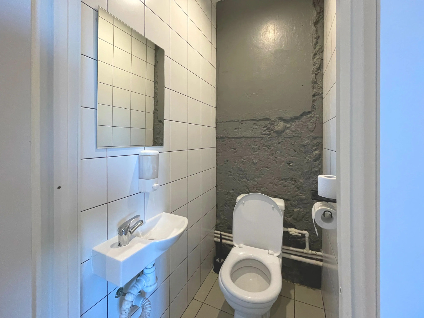 Хостел A4 Capsules