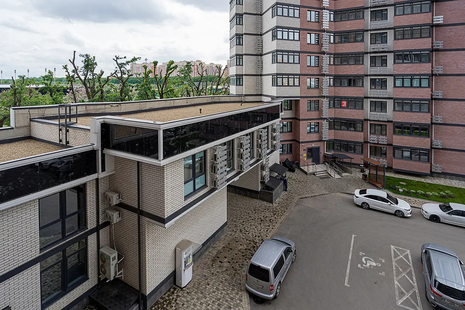 Апартаменты Новая Современная Студия у Парка Галицкого